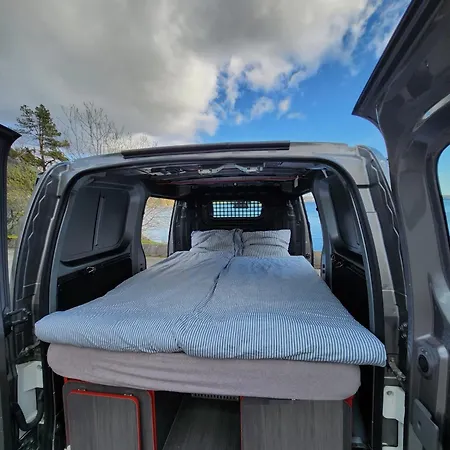 Electric London Black Minicamper Luksustelt Bergen